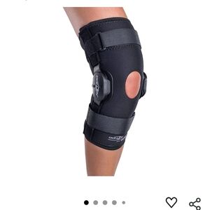 Donjoy With Drytex Deluxe Hinged Knee Brace XL